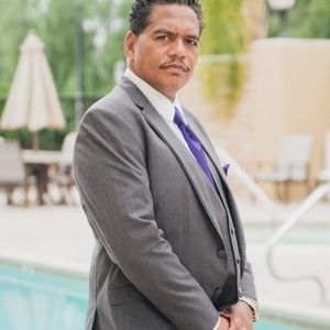 Meet your Posher, Gregory